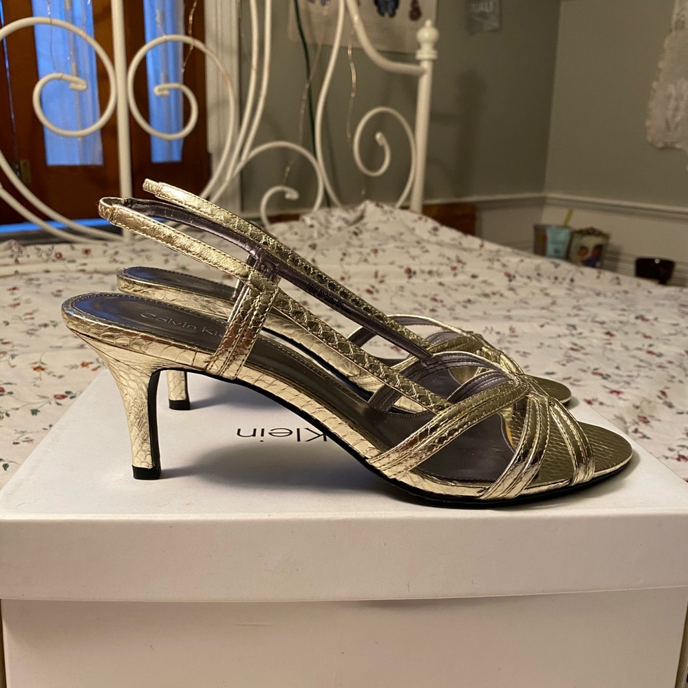 Calvin Klein metallic snakeskin kitten heels